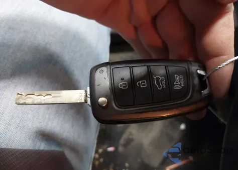 2021 Hyundai Kona Se z USA, uszkodzony, nr VIN KM8K12AA7MU644288